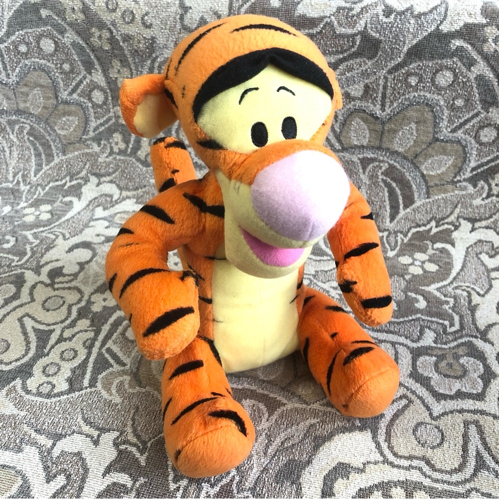 Vintage 2001 Fisher-Price Tigger Plush 10” Winnie the Pooh & Friends Disney